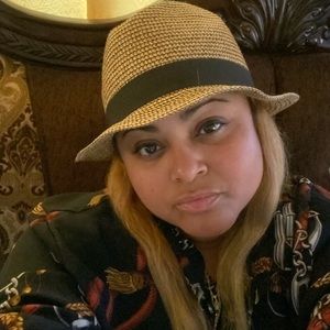 Meet your Posher, Gezell